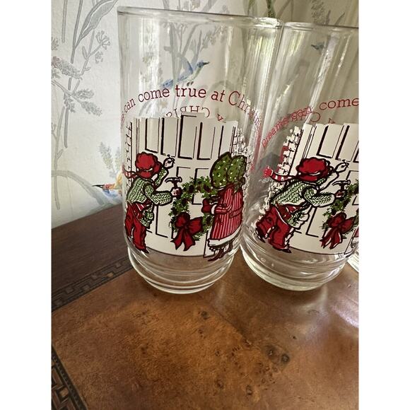 Holly Hobbie Christmas Coca Cola Glasses 3 Limited Edition Vintage Tumblers 1978 - Picture 2 of 6